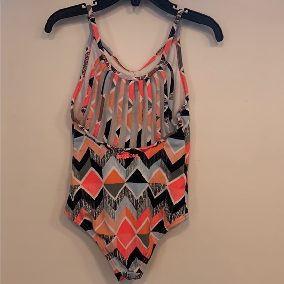 Girls Billabong swimsuit size 5 - Picture 3 of 4
